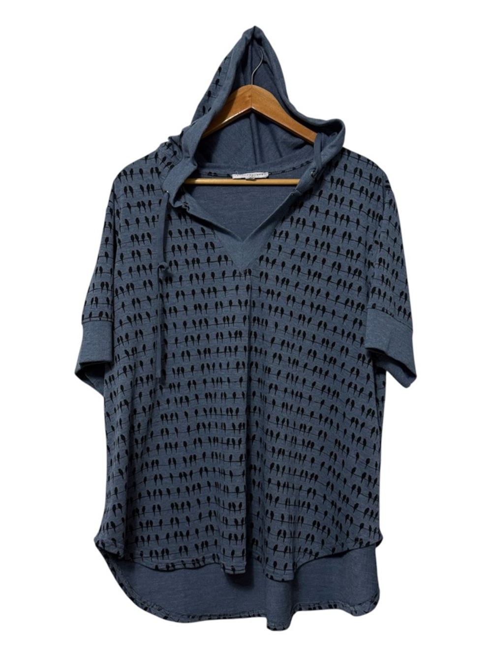 Jane + Delancey Tunic Hoodie Women 1X Blue Vneck Short Sleeve Novelty Bird Print